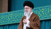 دیدار خانواده‌ شهدا با رهبر شهید/ پدر شهید عسکری: اکثر تابستان روزه بود، بدون وضو سرکار نمی‌رفت/ رهبر شهید: این نورانیت‌ها به این سرنوشت‌ ختم می‌شود